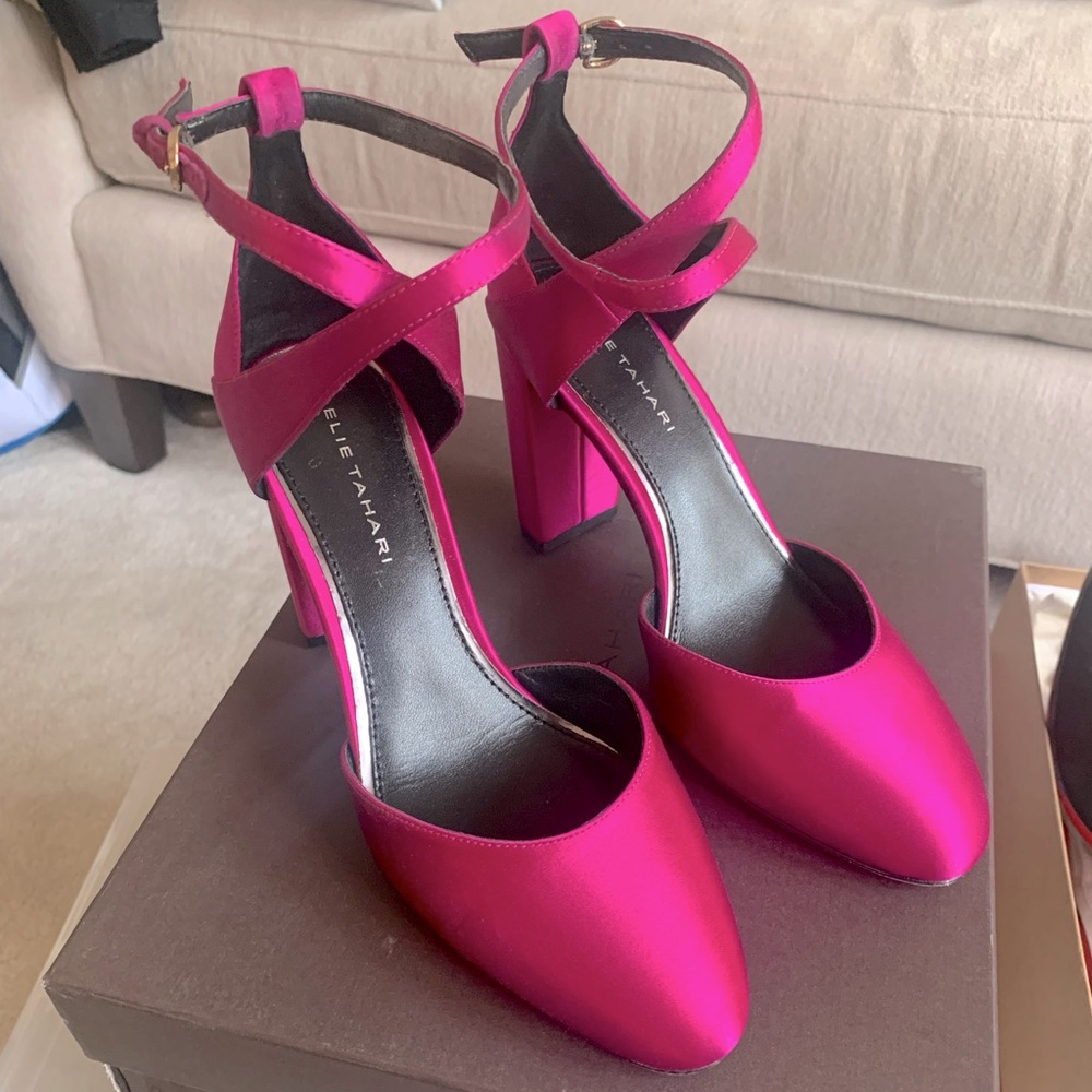 Tahari heels in Pretty Pink Satin!